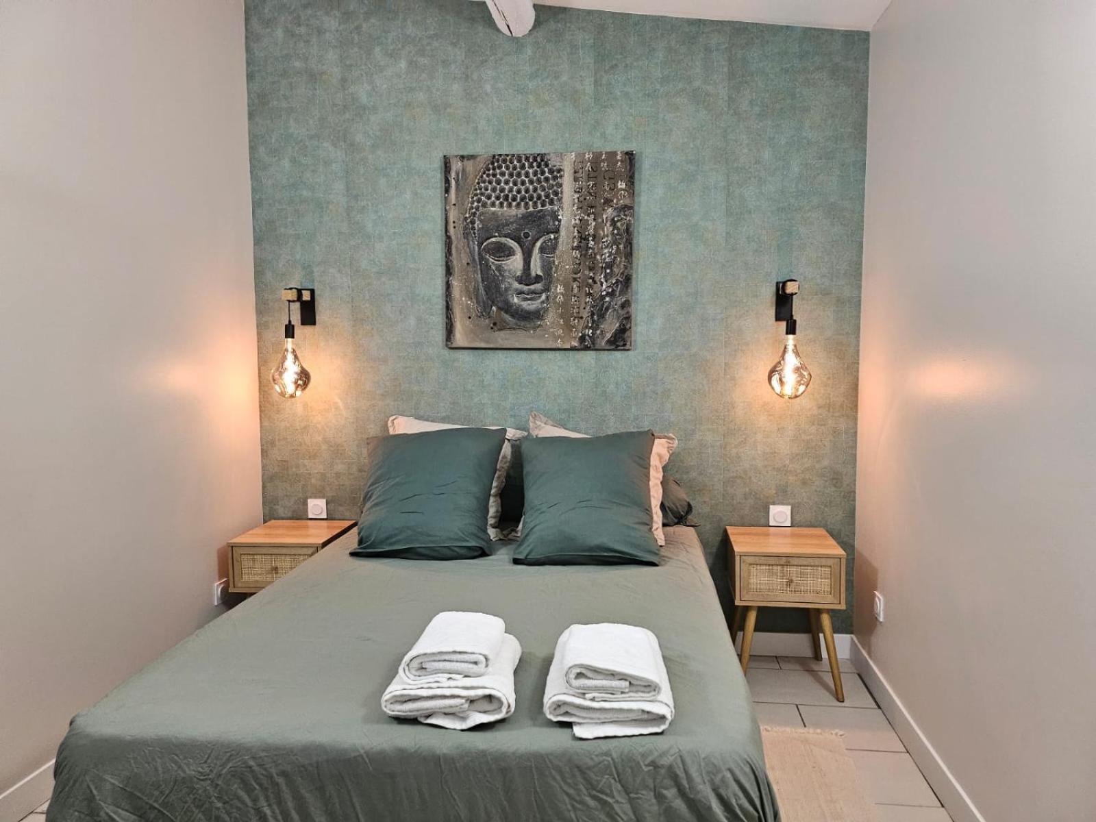 Agreable Logement Avec Terrasse Saint-Victoret المظهر الخارجي الصورة